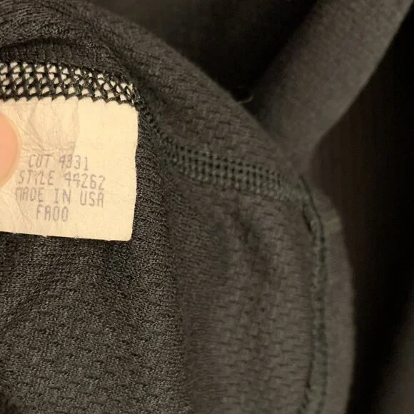 Vintage Y2K Patagonia Capilene Black Quarter Zip Pullover Longsleeve Shirt - L - Picture 7 of 7